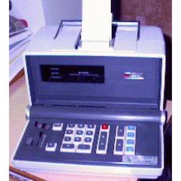 Sharp Compet 623 Bild